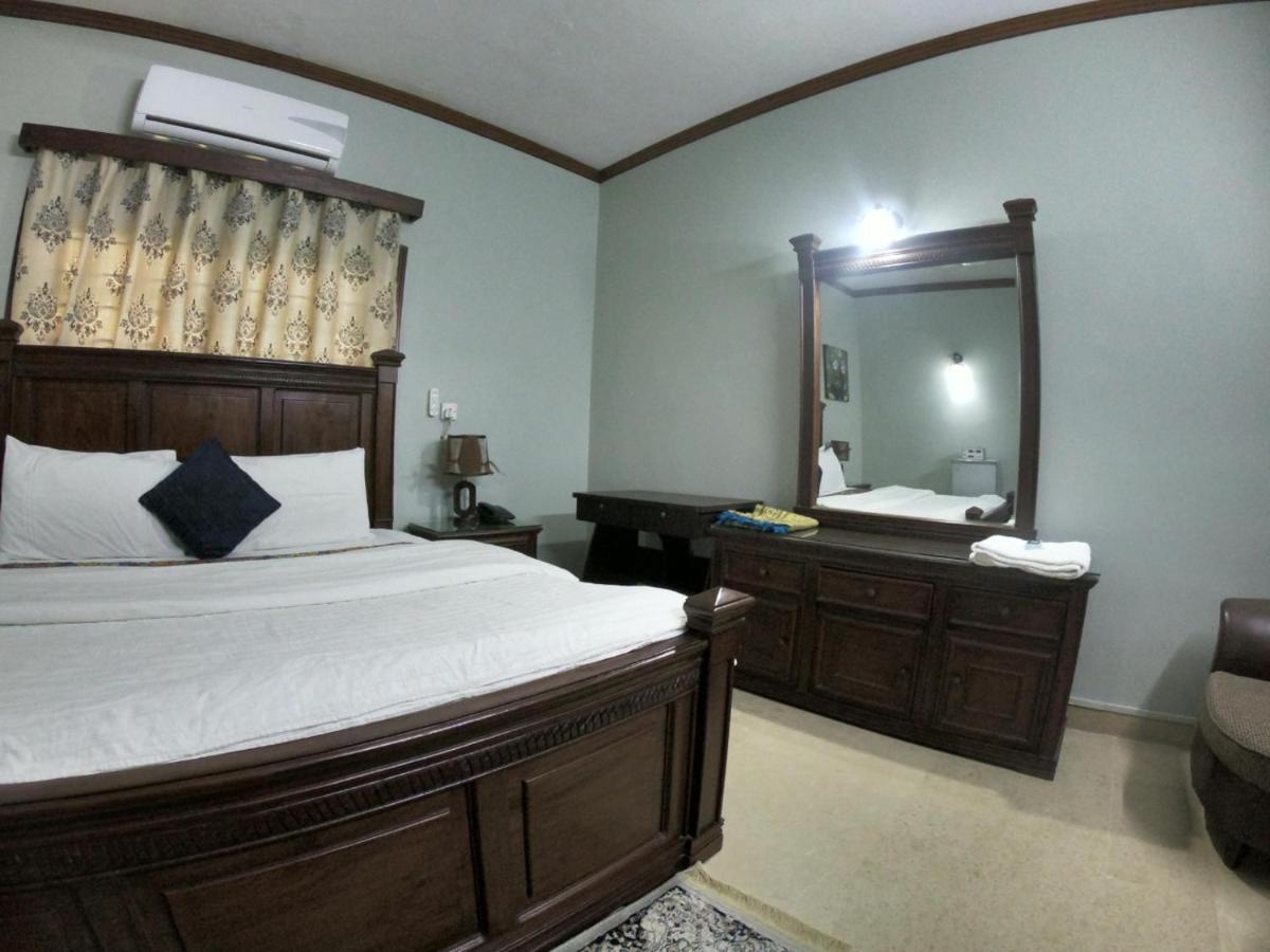 Seaview Guest House Karachi Luaran gambar